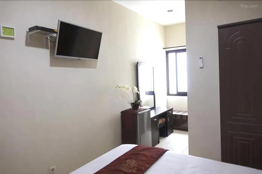 Tuban Torres Accommodation Kuta Lombok Exteriör bild