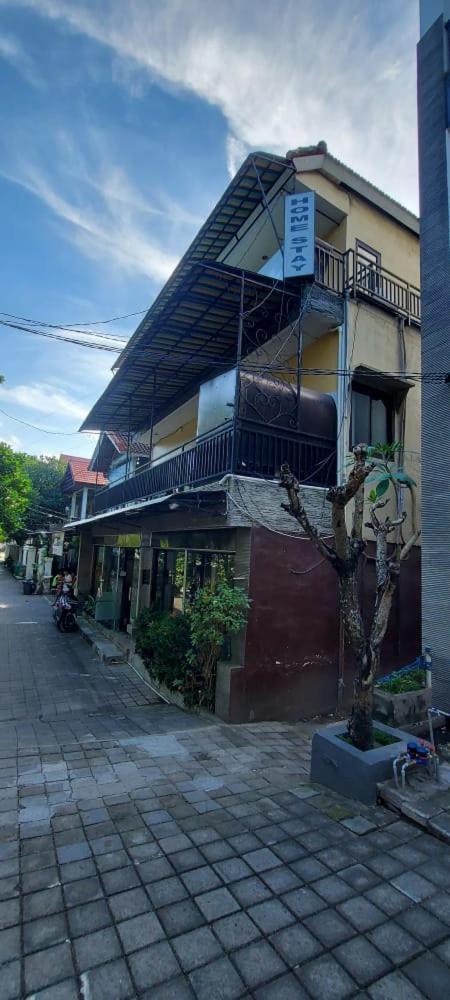 Tuban Torres Accommodation Kuta Lombok Exteriör bild