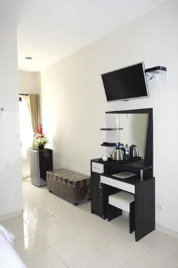 Tuban Torres Accommodation Kuta Lombok Exteriör bild