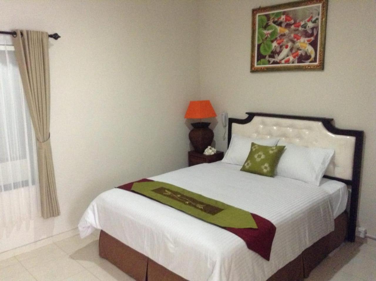 Tuban Torres Accommodation Kuta Lombok Exteriör bild